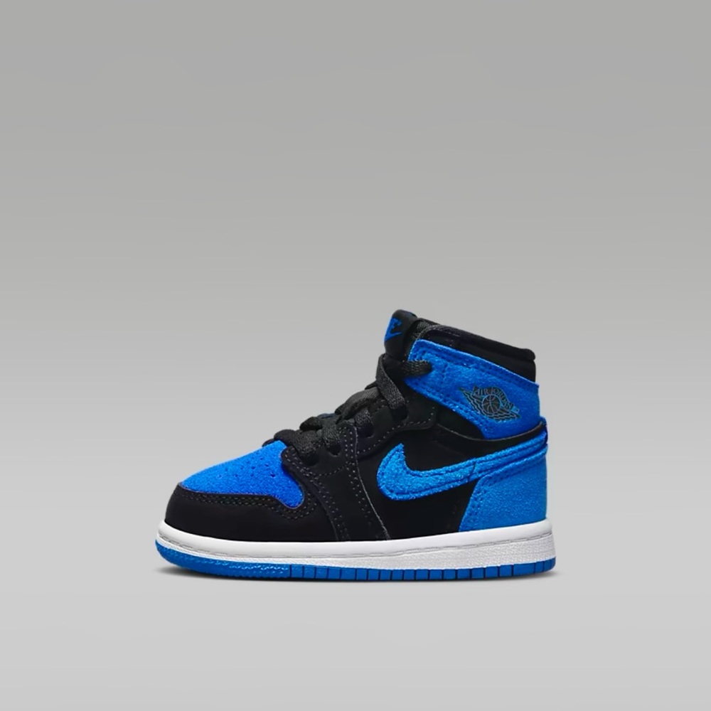 Toddler Jordan 1 Retro High OG Size 7C Color Black/White/Royal Blue/Royal Blue